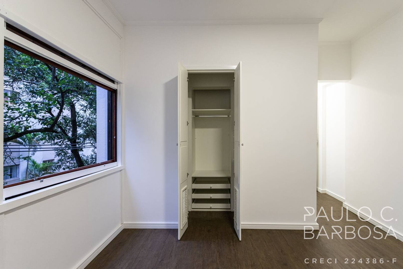 Apartamento à venda com 2 quartos, 114m² - Foto 13