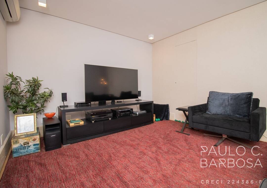 Apartamento à venda com 3 quartos, 247m² - Foto 8