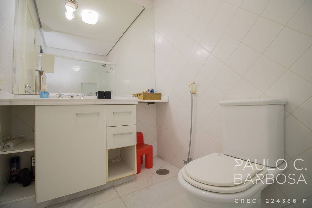 Apartamento à venda com 3 quartos, 247m² - Foto 20