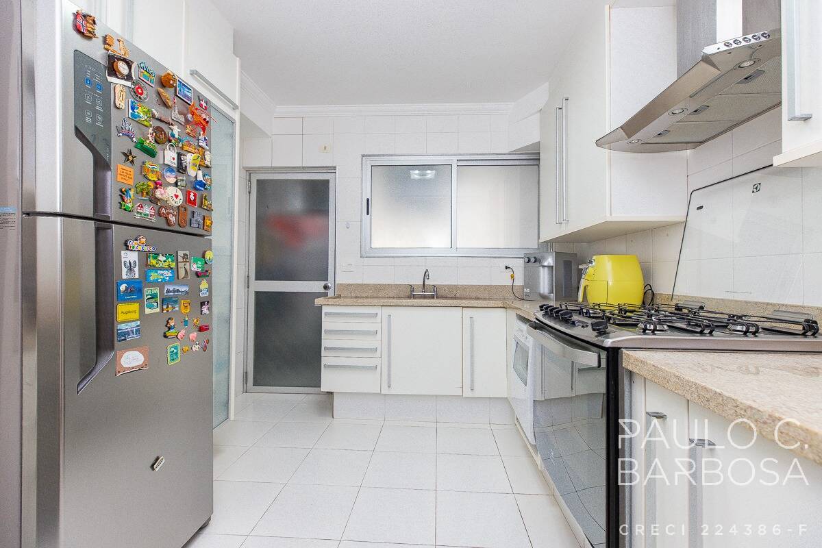 Apartamento à venda com 3 quartos, 172m² - Foto 28