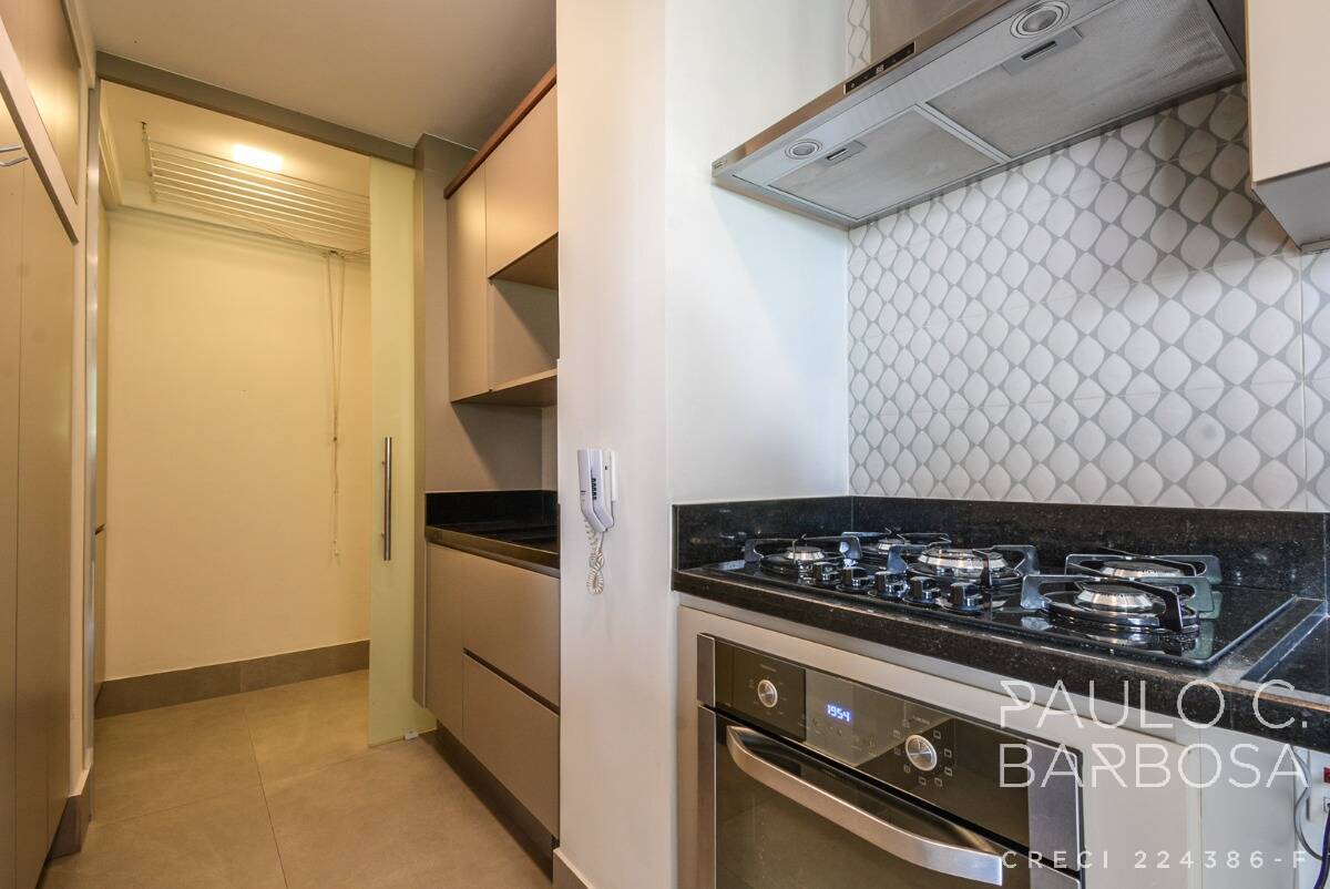 Apartamento à venda com 2 quartos, 90m² - Foto 32