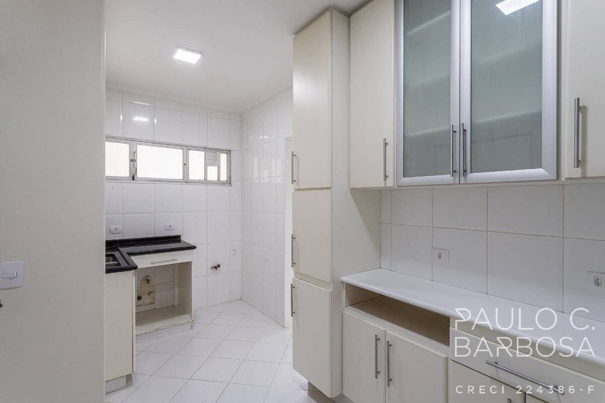 Apartamento à venda com 3 quartos, 137m² - Foto 28