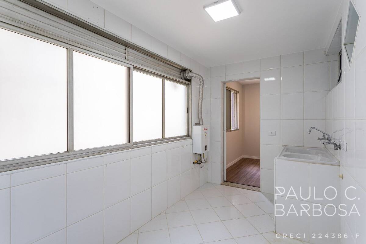 Apartamento à venda com 3 quartos, 137m² - Foto 31