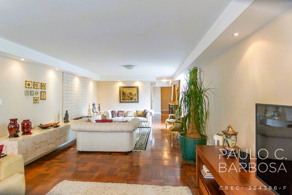 Apartamento à venda com 3 quartos, 202m² - Foto 9