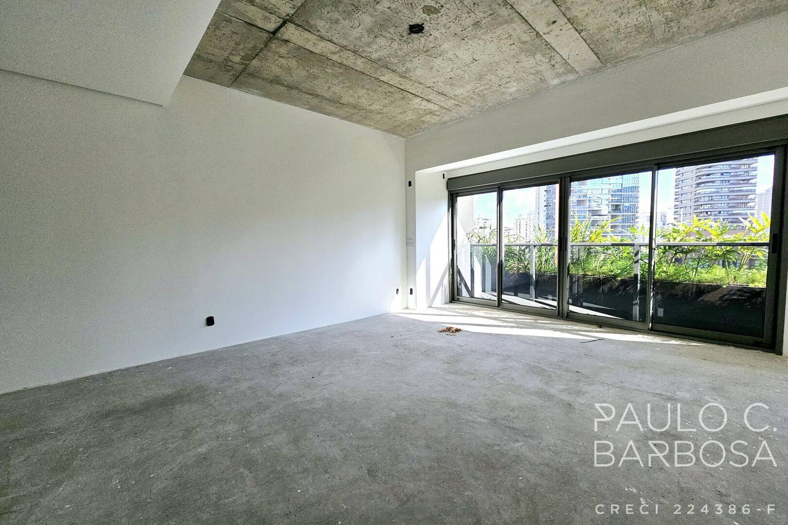 Apartamento à venda com 3 quartos, 227m² - Foto 19