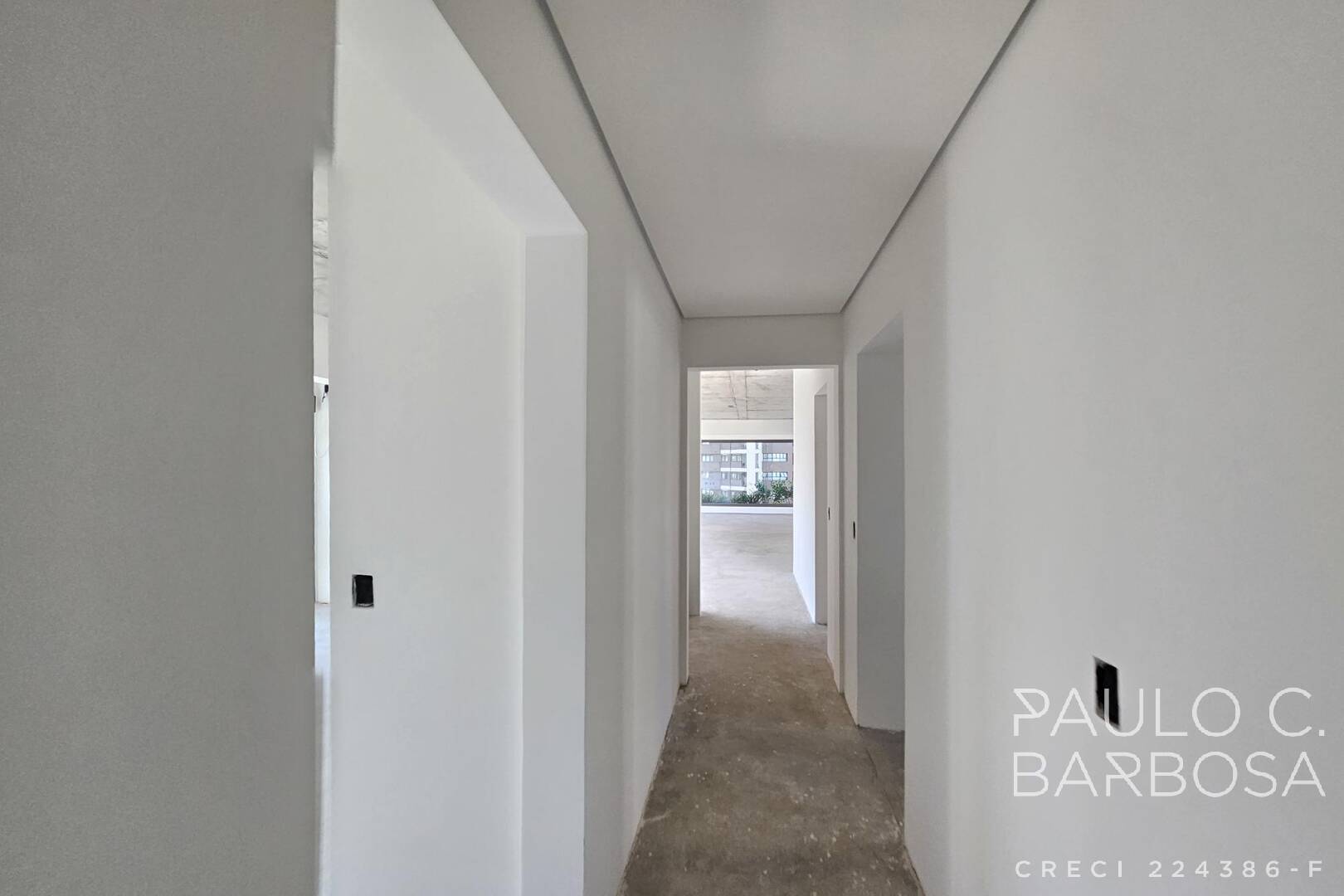 Apartamento à venda com 3 quartos, 227m² - Foto 18