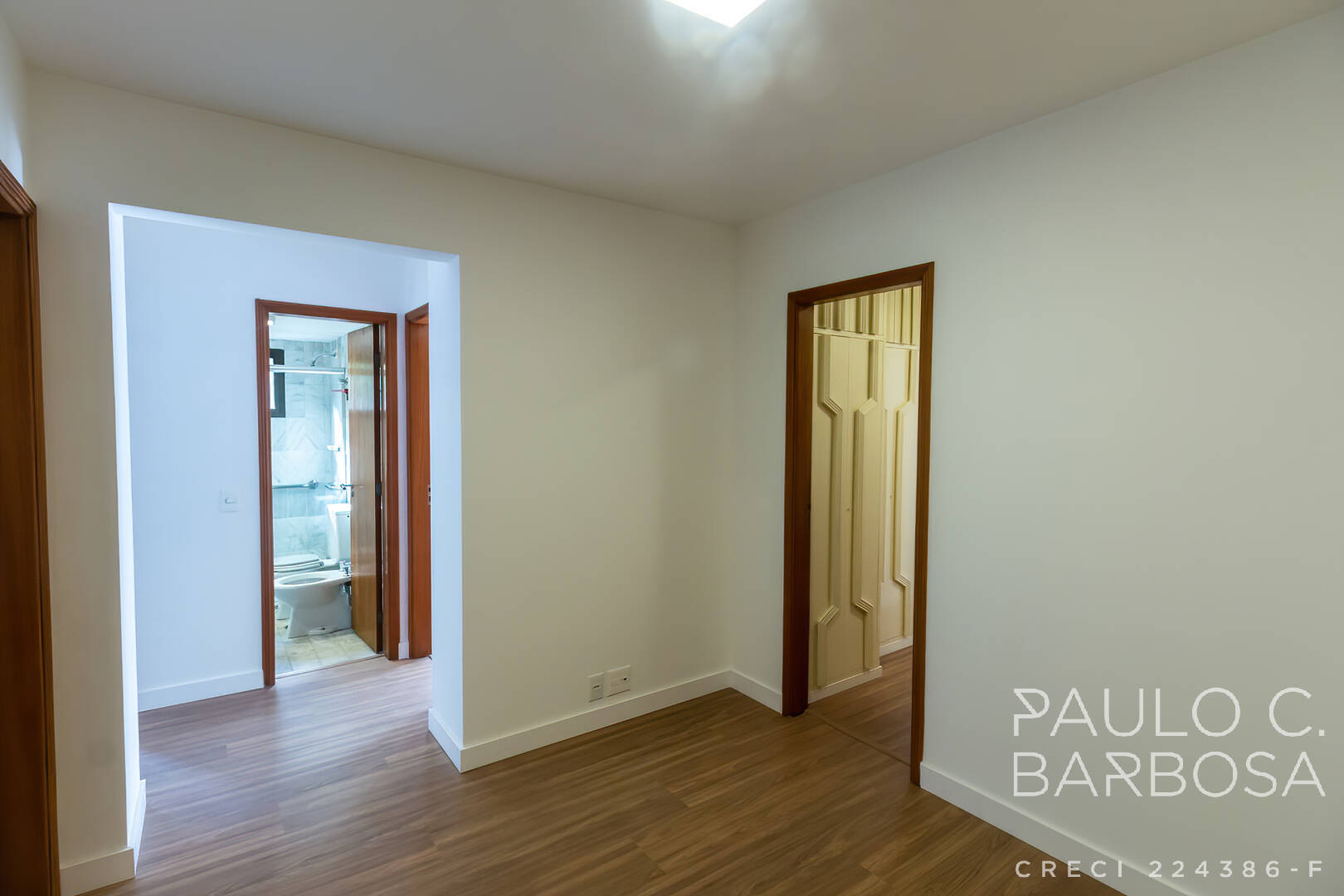 Apartamento à venda com 4 quartos, 190m² - Foto 19