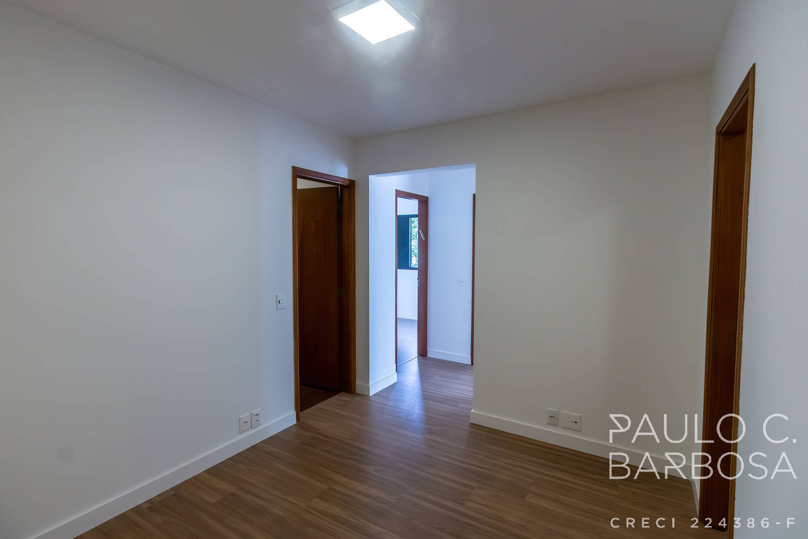 Apartamento à venda com 4 quartos, 190m² - Foto 20