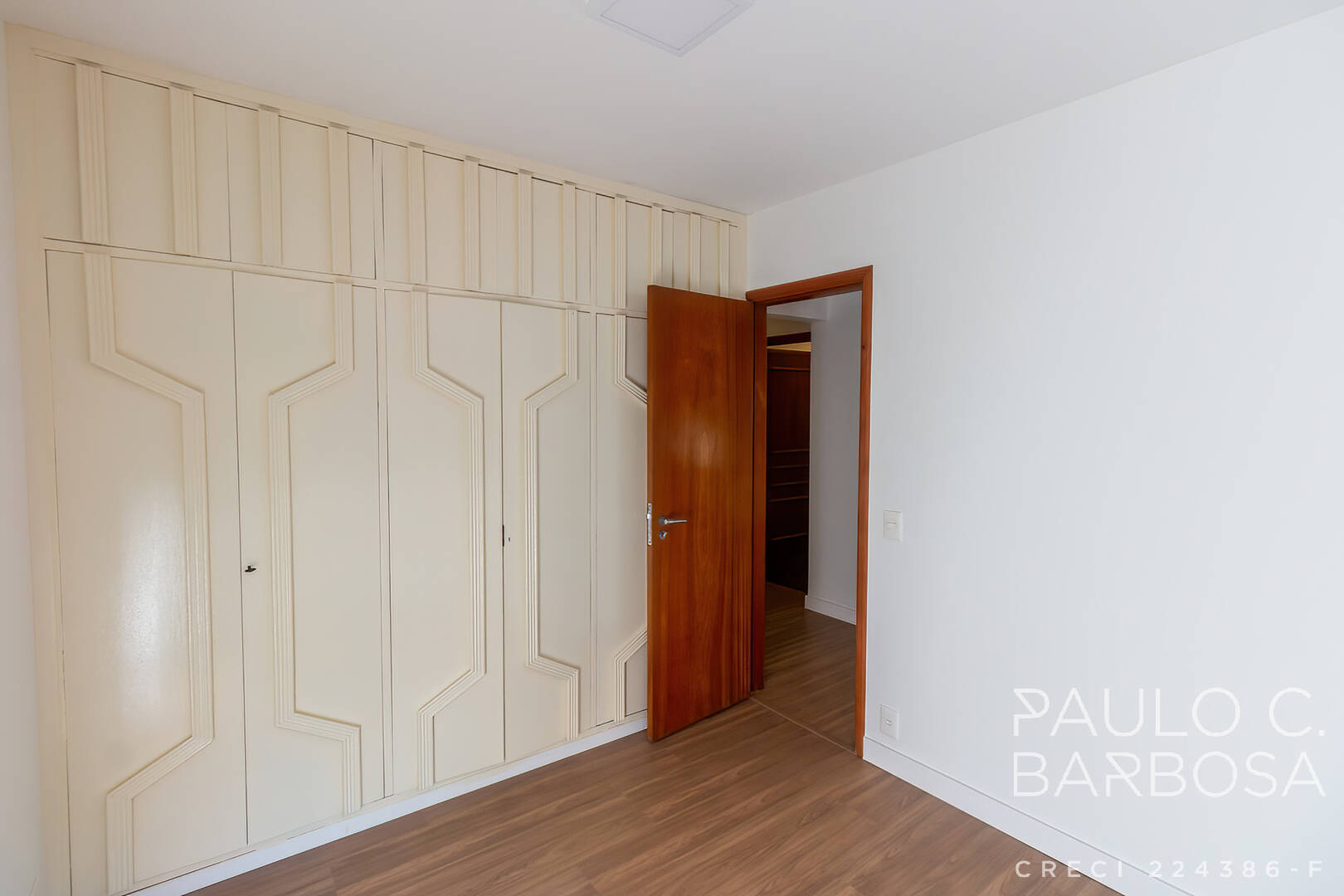 Apartamento à venda com 4 quartos, 190m² - Foto 30