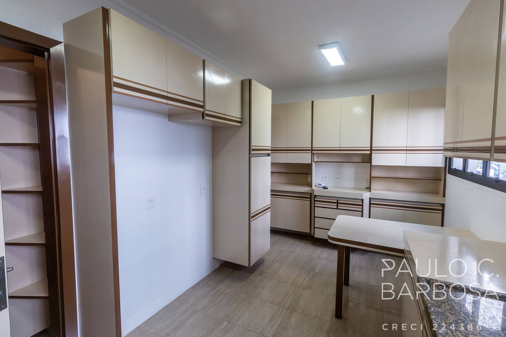 Apartamento à venda com 4 quartos, 190m² - Foto 34