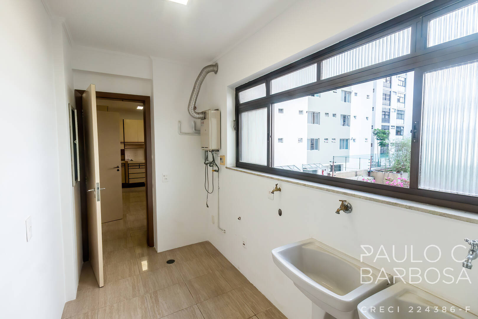 Apartamento à venda com 4 quartos, 190m² - Foto 37