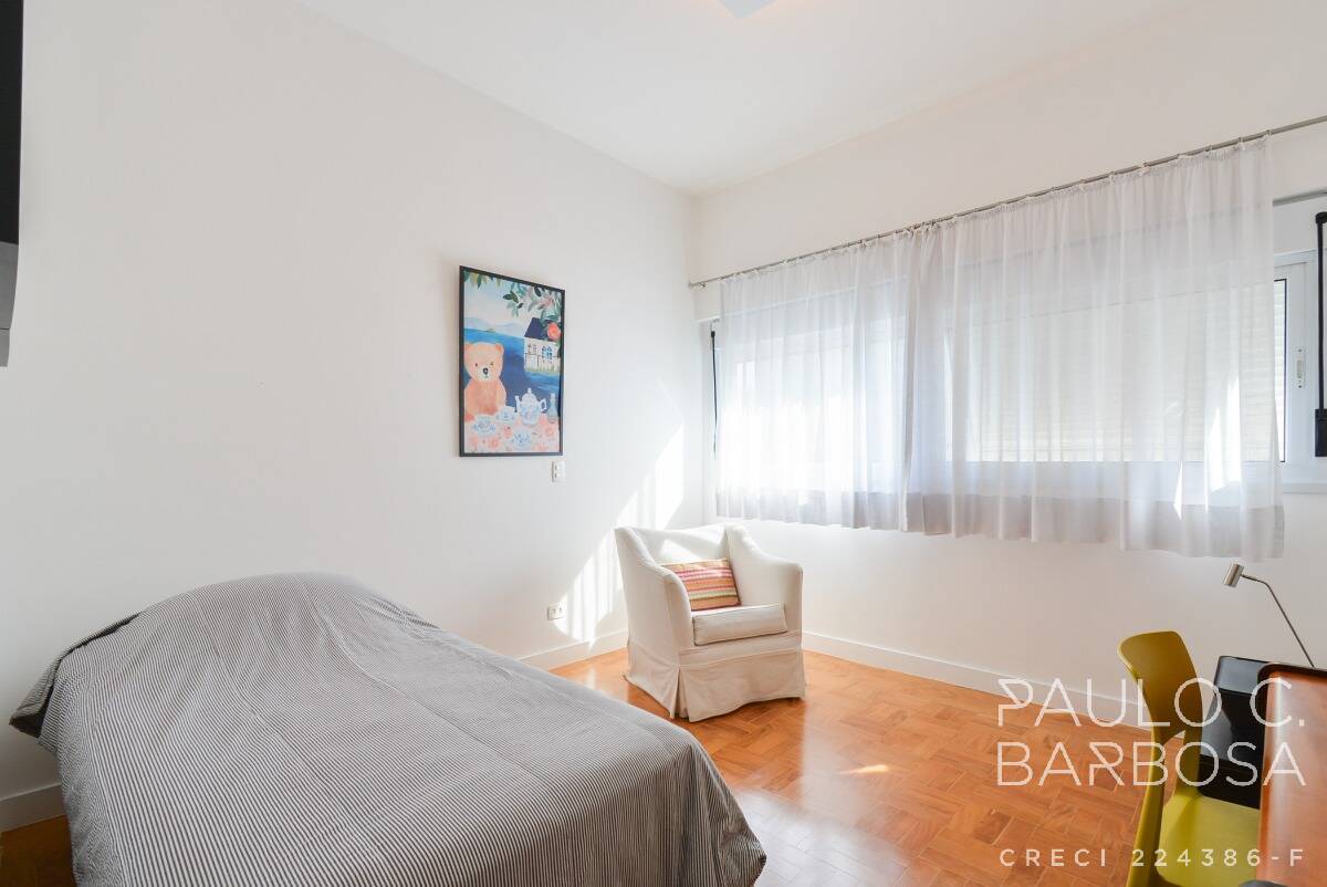 Apartamento à venda com 3 quartos, 259m² - Foto 19