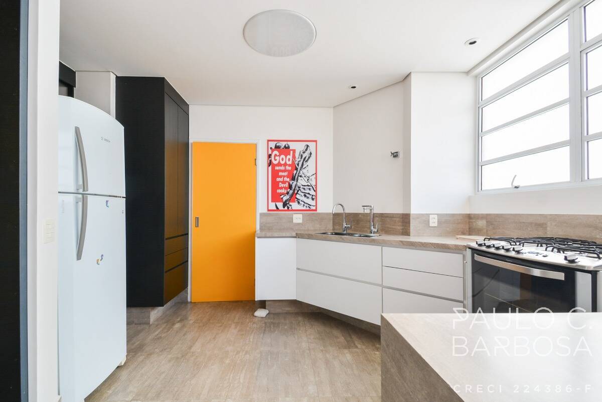 Apartamento à venda com 3 quartos, 259m² - Foto 33