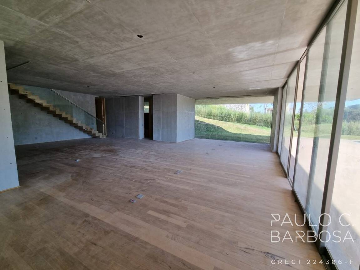 Casa à venda com 6 quartos, 1321m² - Foto 9