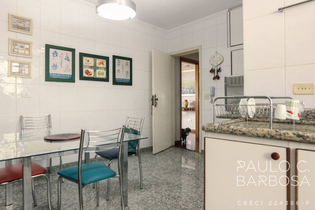 Apartamento à venda com 3 quartos, 175m² - Foto 31