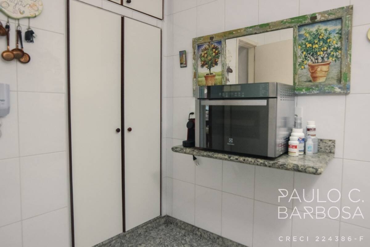 Apartamento à venda com 3 quartos, 175m² - Foto 34