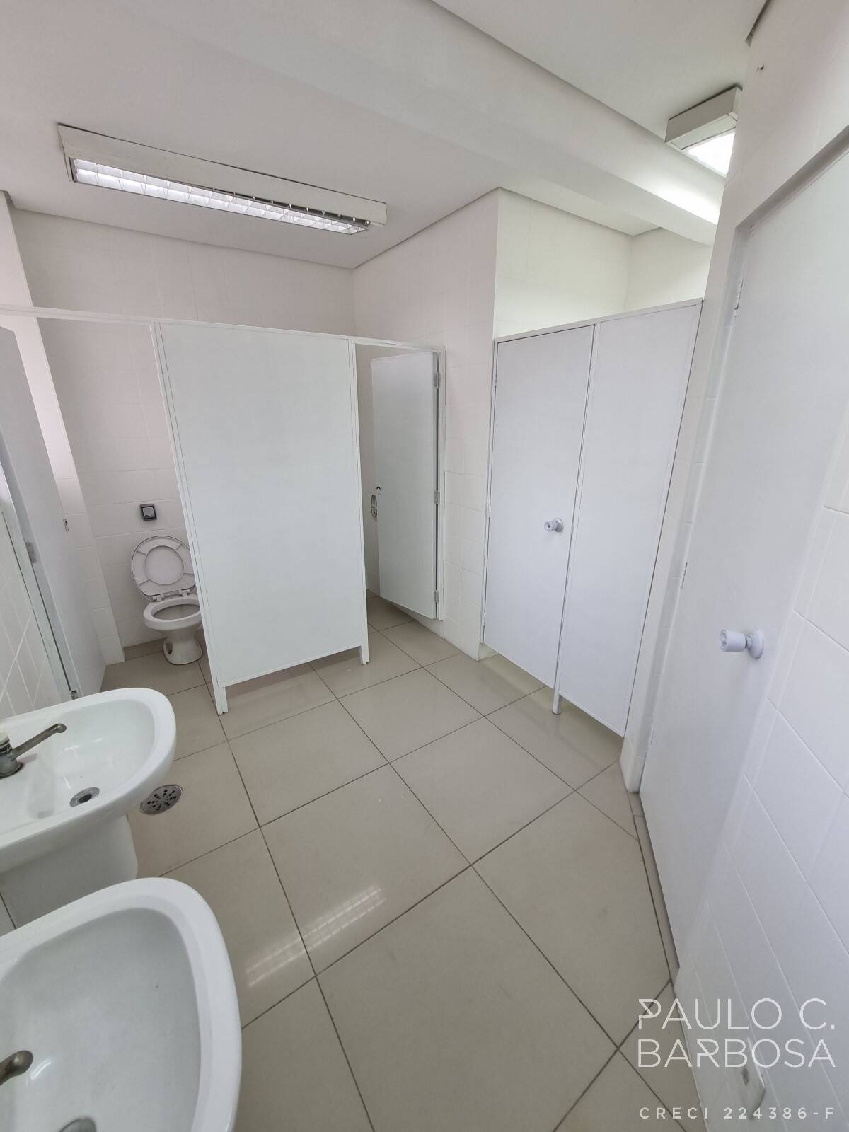 Prédio Inteiro para alugar, 554m² - Foto 11