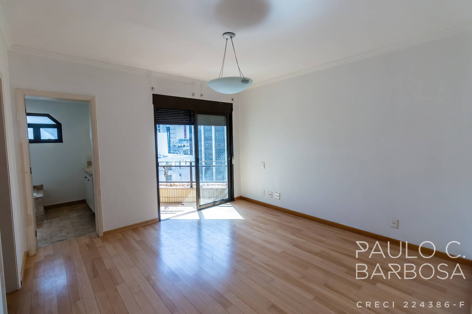 Apartamento para alugar com 3 quartos, 240m² - Foto 25