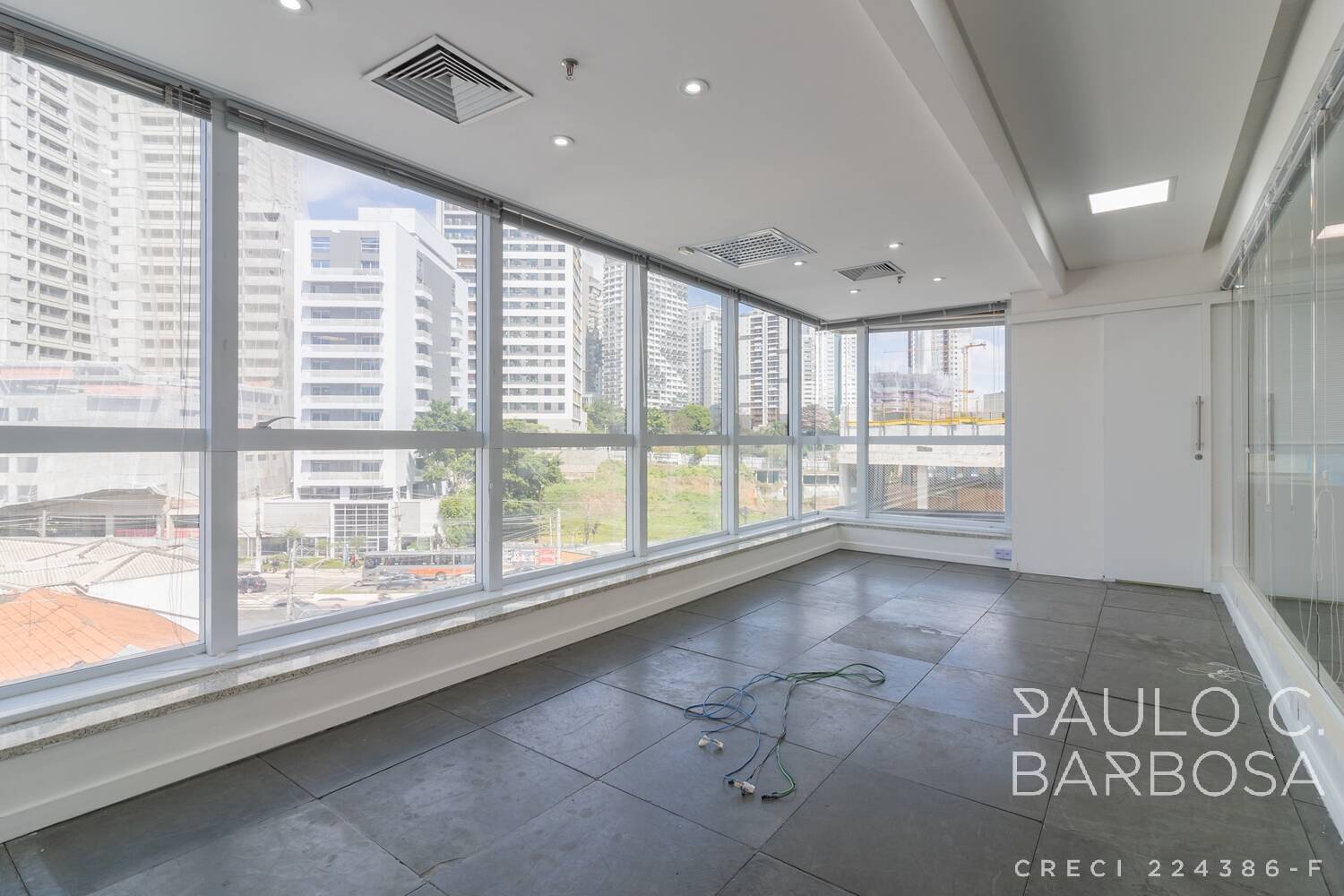 Conjunto Comercial-Sala para alugar, 296m² - Foto 7