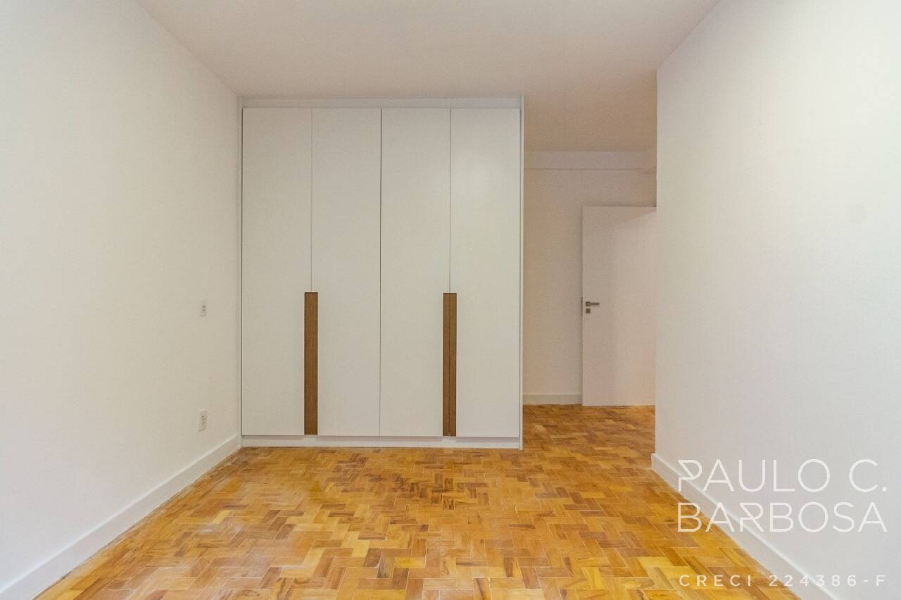 Apartamento à venda com 3 quartos, 143m² - Foto 21