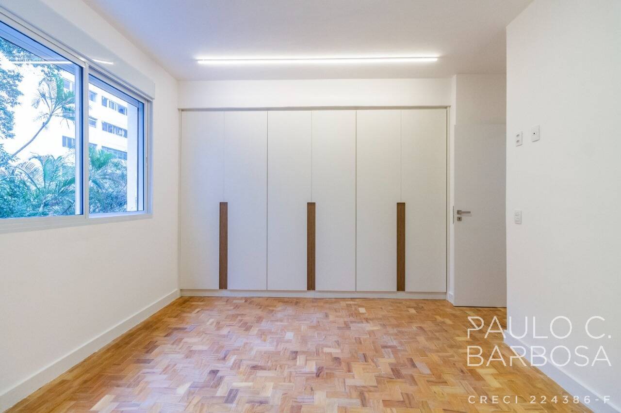 Apartamento à venda com 3 quartos, 143m² - Foto 23