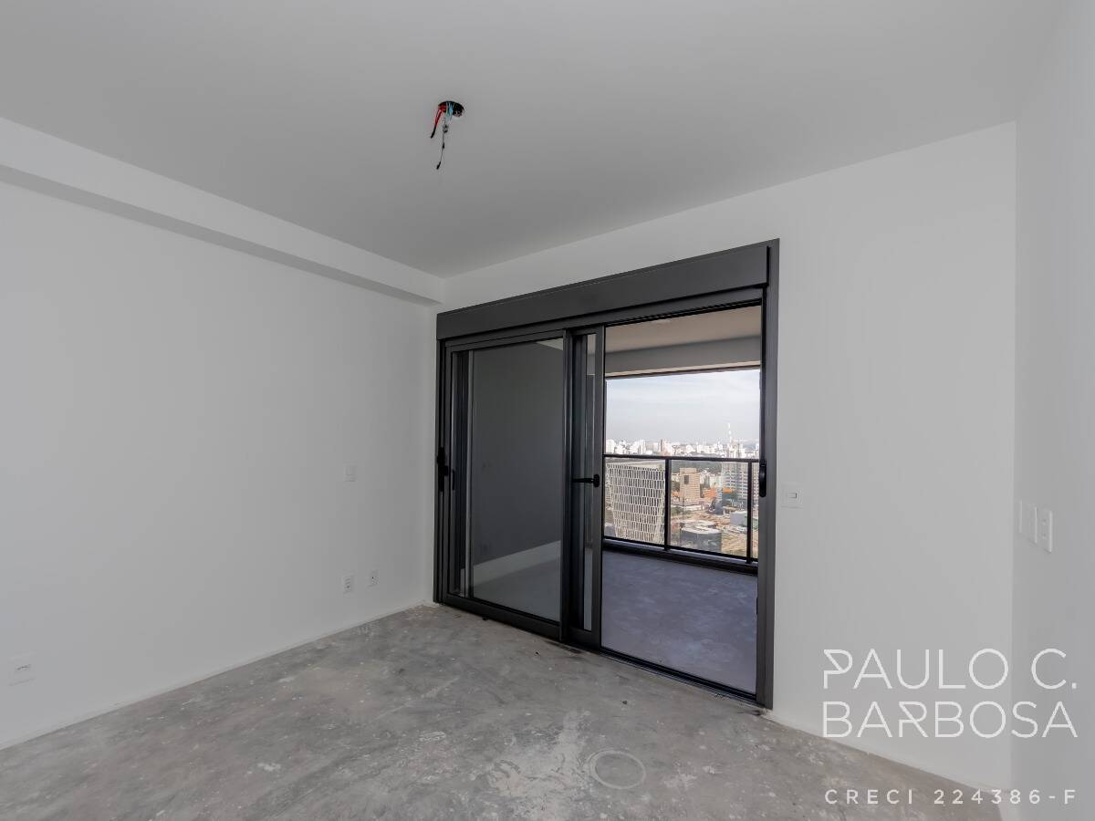 Apartamento à venda com 3 quartos, 186m² - Foto 18