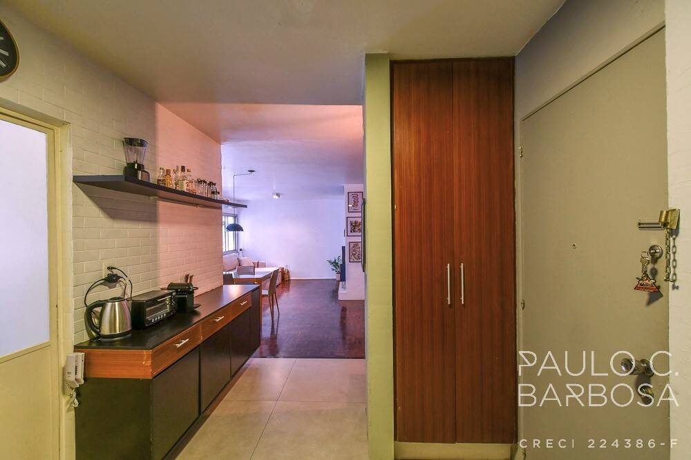 Apartamento à venda com 2 quartos, 107m² - Foto 11