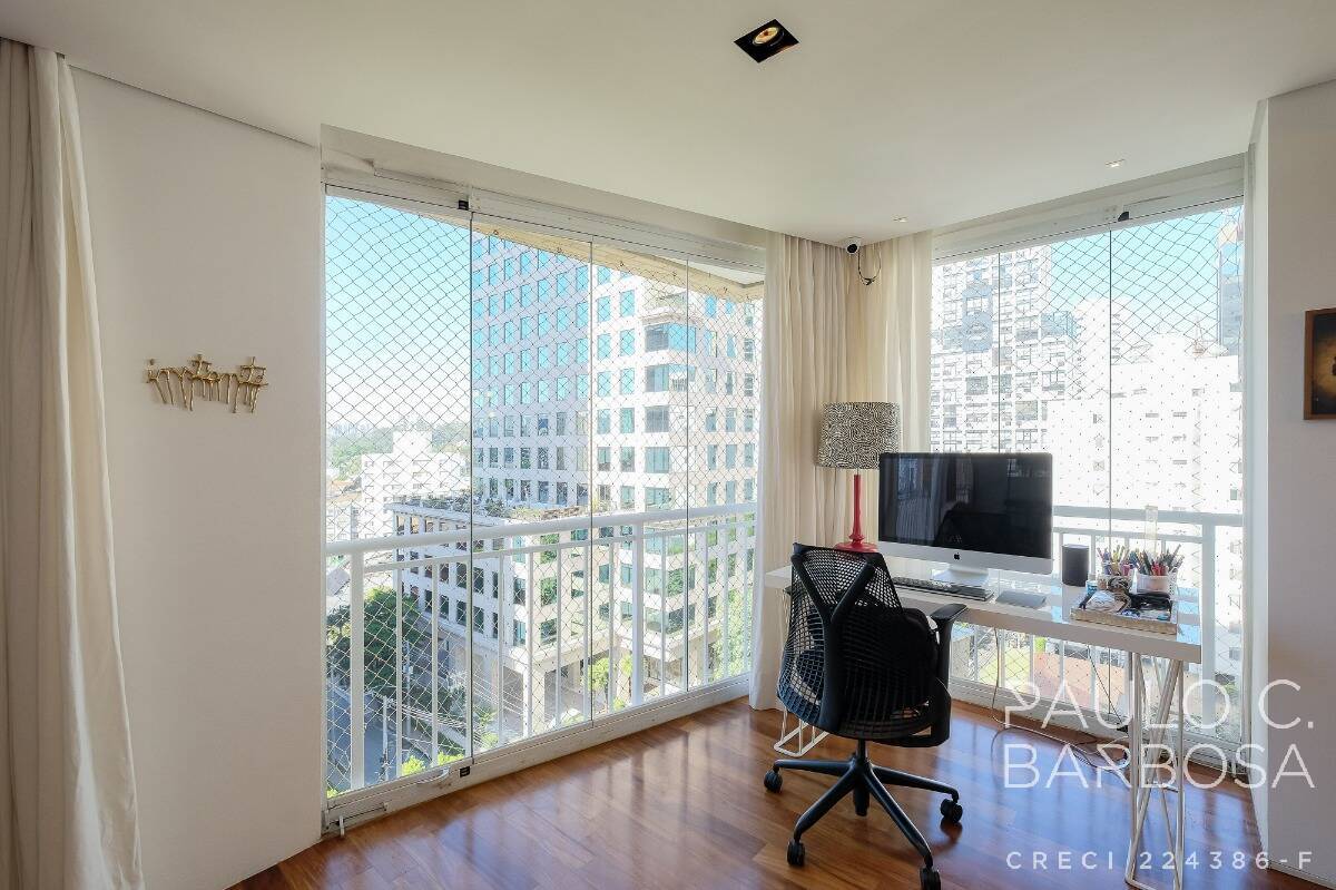 Apartamento à venda com 3 quartos, 185m² - Foto 7