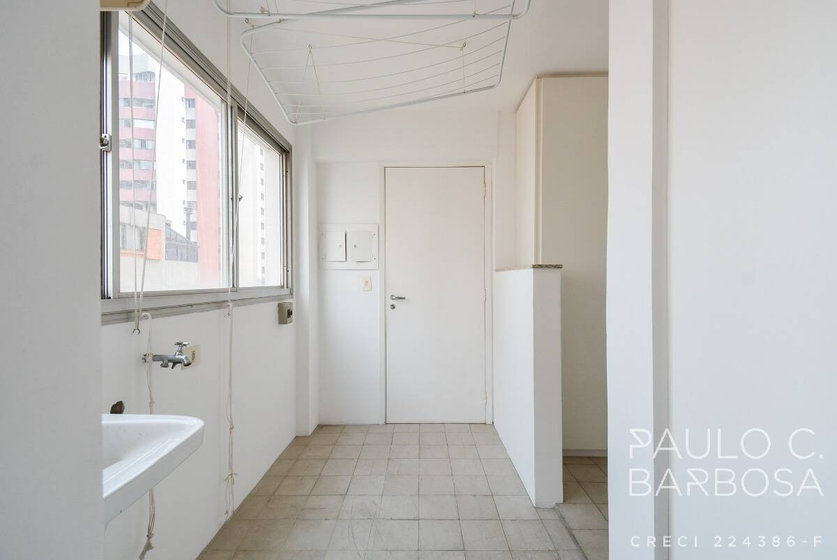 Apartamento à venda com 2 quartos, 119m² - Foto 32