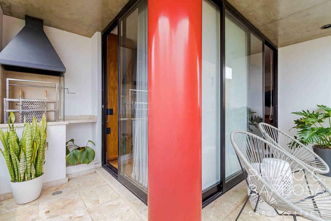 Apartamento à venda com 3 quartos, 195m² - Foto 8