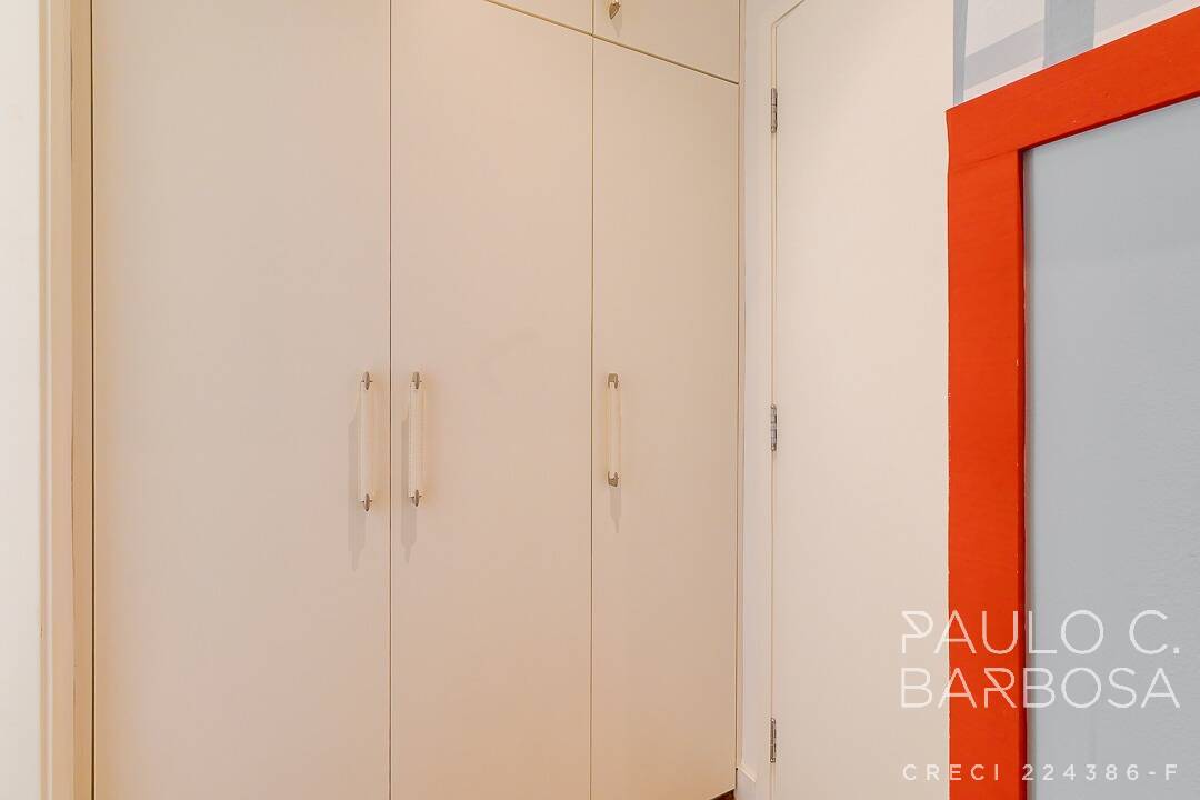 Apartamento à venda com 3 quartos, 195m² - Foto 23