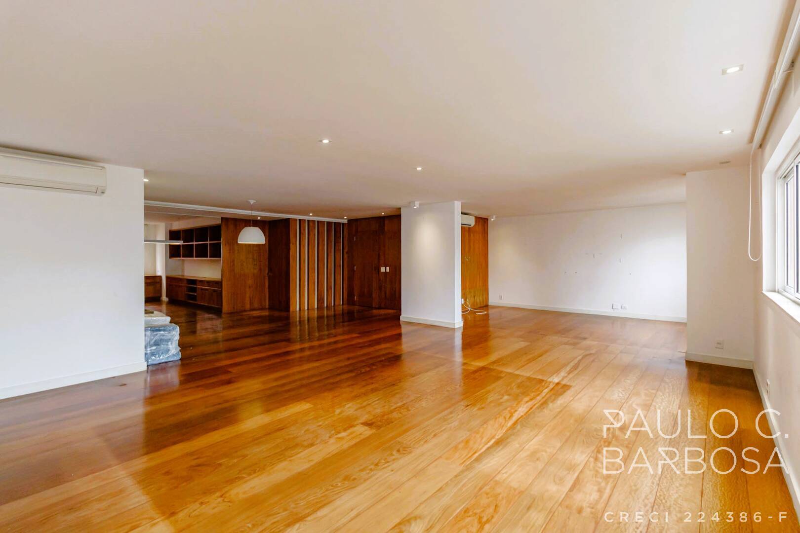 Apartamento à venda com 3 quartos, 236m² - Foto 6