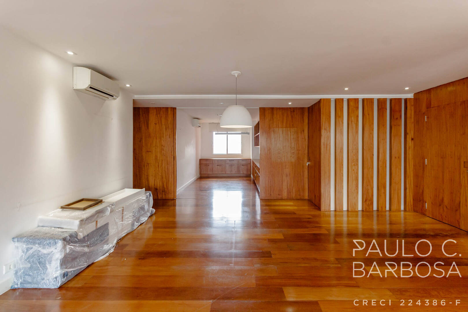 Apartamento à venda com 3 quartos, 236m² - Foto 13