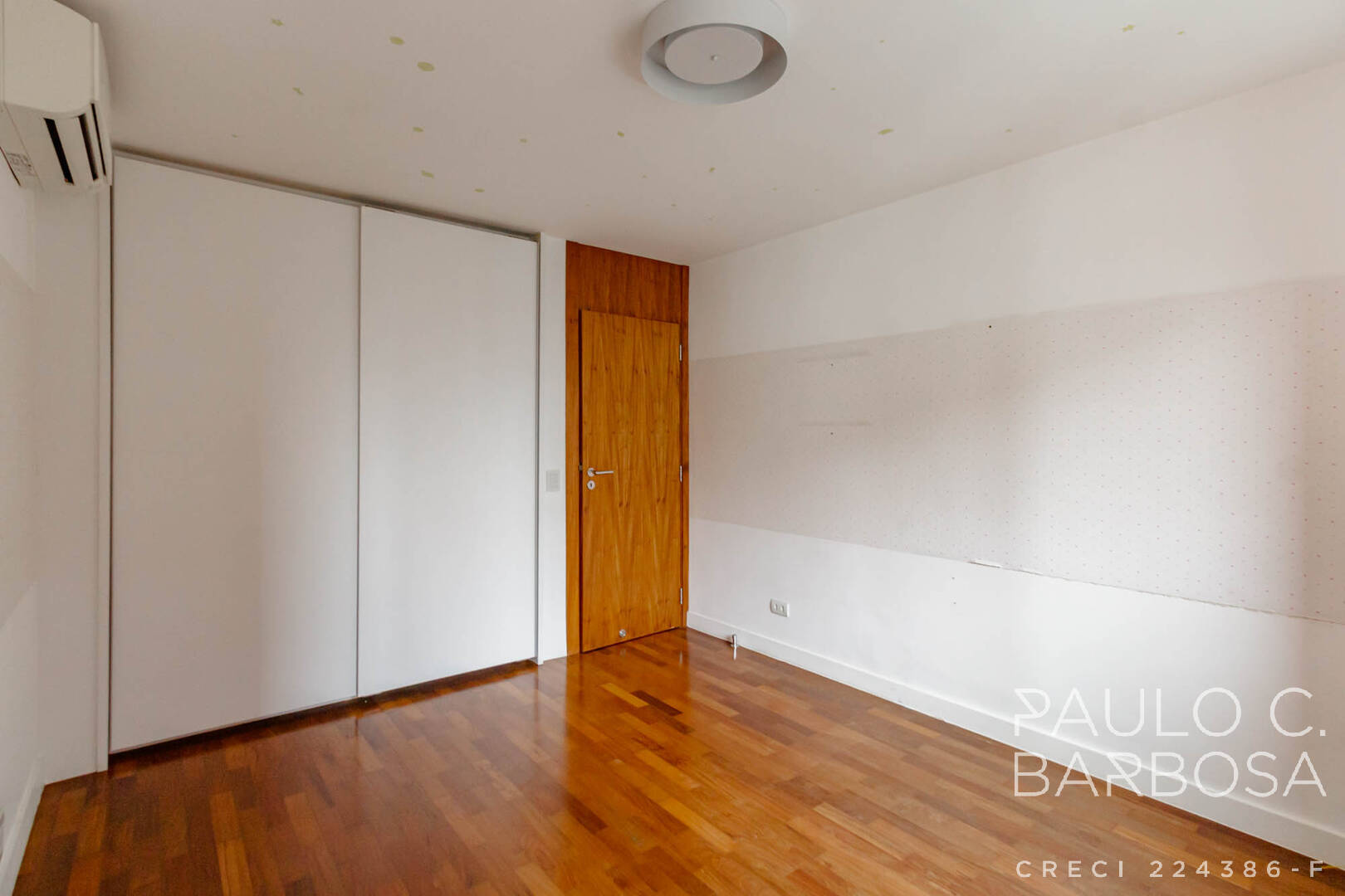 Apartamento à venda com 3 quartos, 236m² - Foto 21