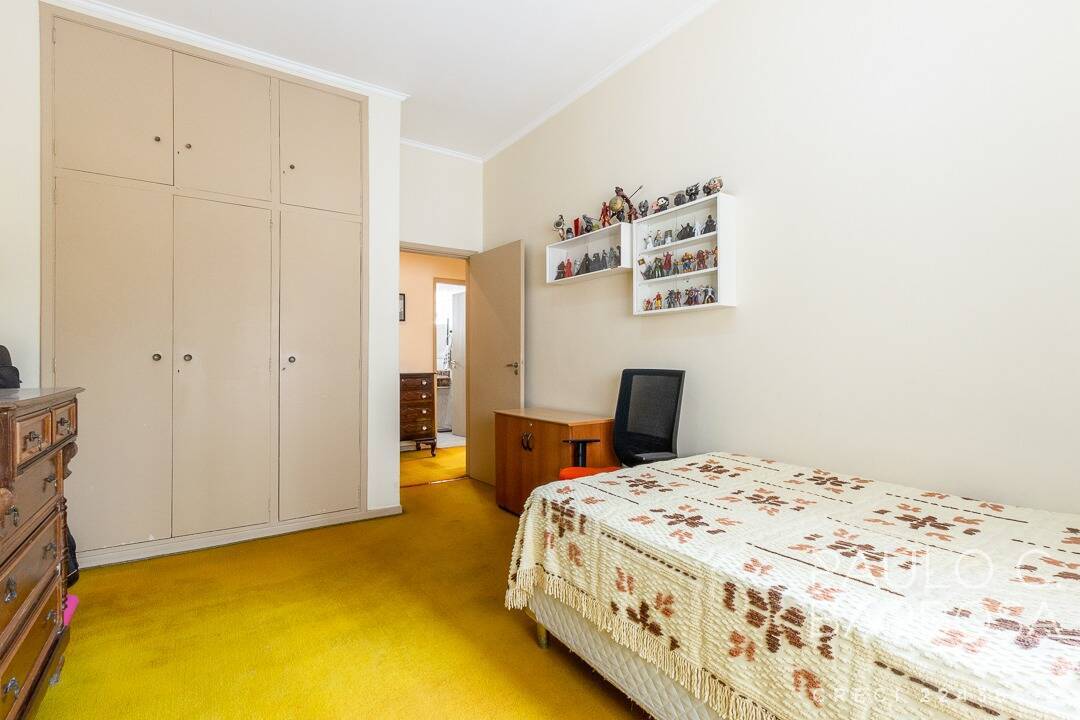 Apartamento à venda com 3 quartos, 208m² - Foto 12