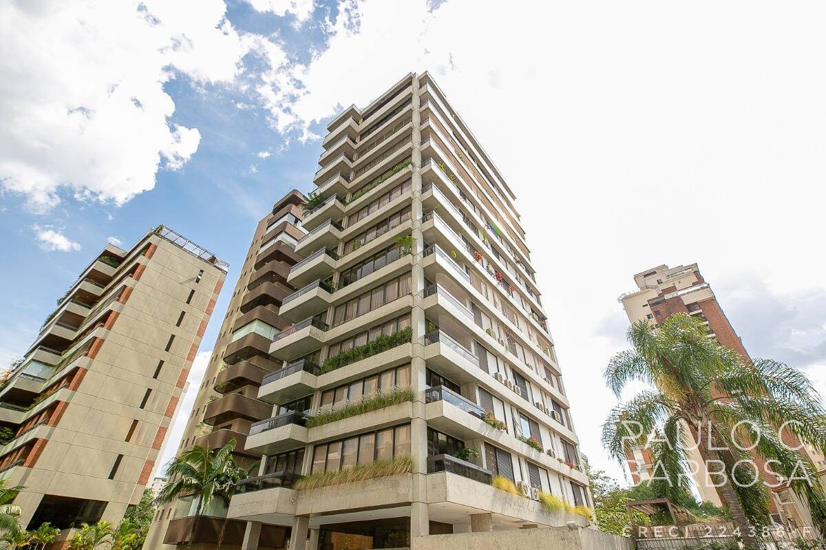 Apartamento à venda e aluguel com 3 quartos, 225m² - Foto 46