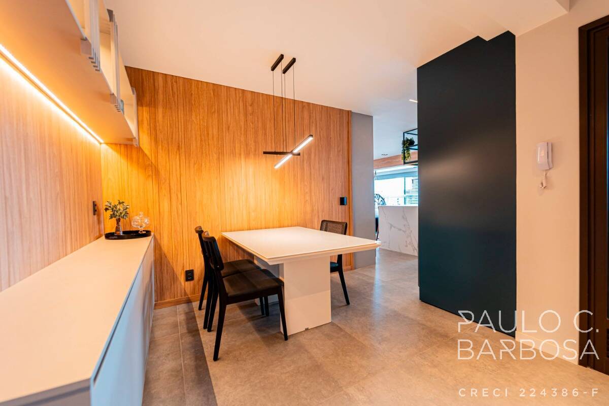 Apartamento à venda com 4 quartos, 179m² - Foto 19