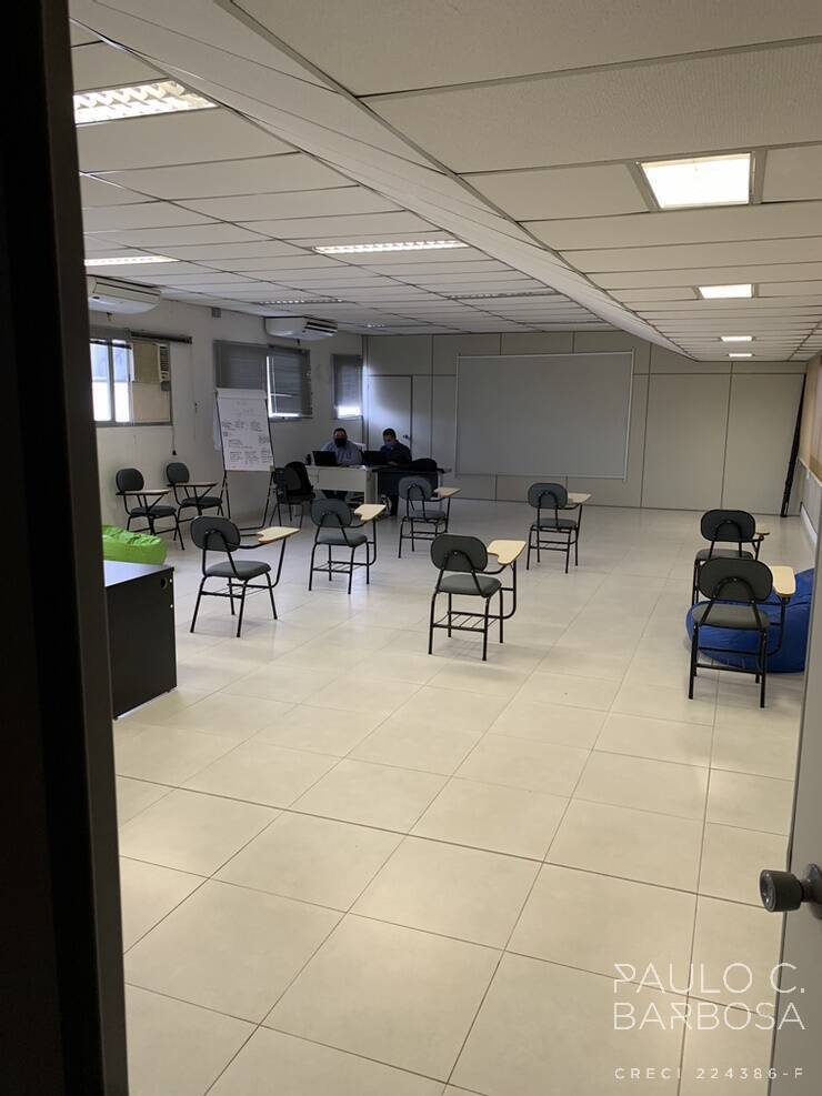 Depósito-Galpão-Armazém para alugar, 1800m² - Foto 17