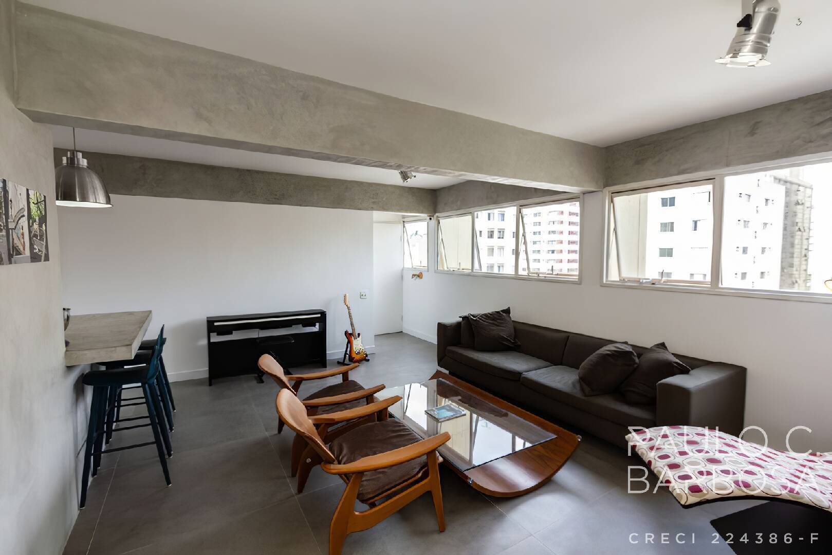 Apartamento para alugar com 2 quartos, 125m² - Foto 7